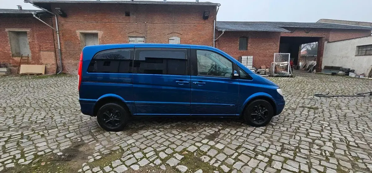 Gebraucht Mercedes Viano 150 PS (110 kW) 2005 Blau Van / Kleinbus