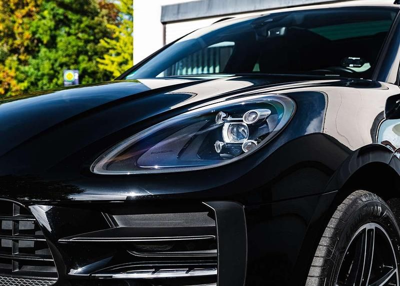 Gebraucht Porsche Macan 245 PS (180 kW) 2019 Schwarz SUV