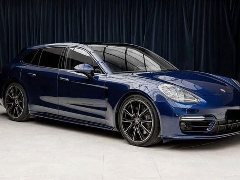 Gebraucht Porsche Panamera Platinum Edition 462 PS (339 kW) 2023 Enzianblau Kombi