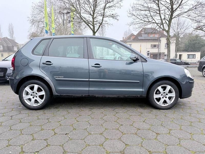 Gebraucht VW Polo United 69 PS (50 kW) 2009 Blau Kleinwagen