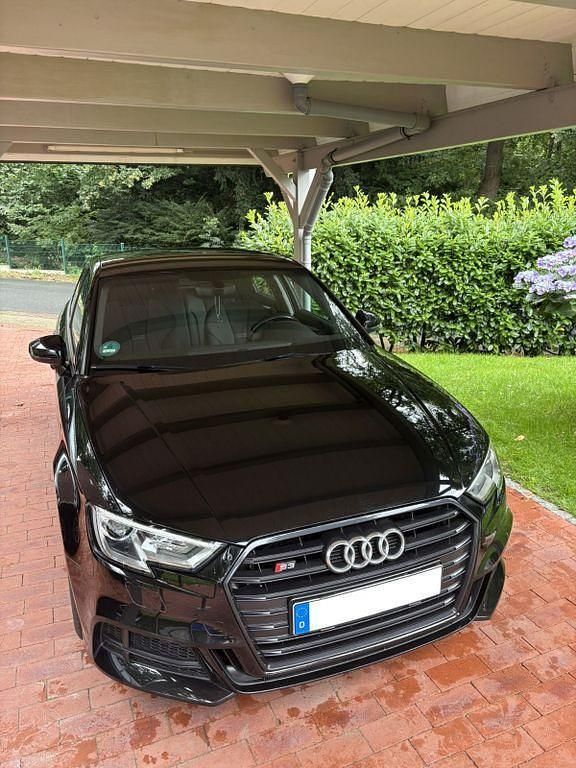 Schwarz Gebraucht 2020 Audi A3 Design Limousine | 18.000 € (Superpreis) - Bild 1/4