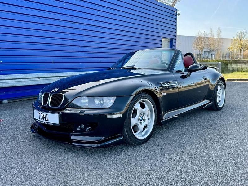 Schwarz Gebraucht 1997 BMW Z3 M Performance Cabrio | 29.900 € - Bild 1/4