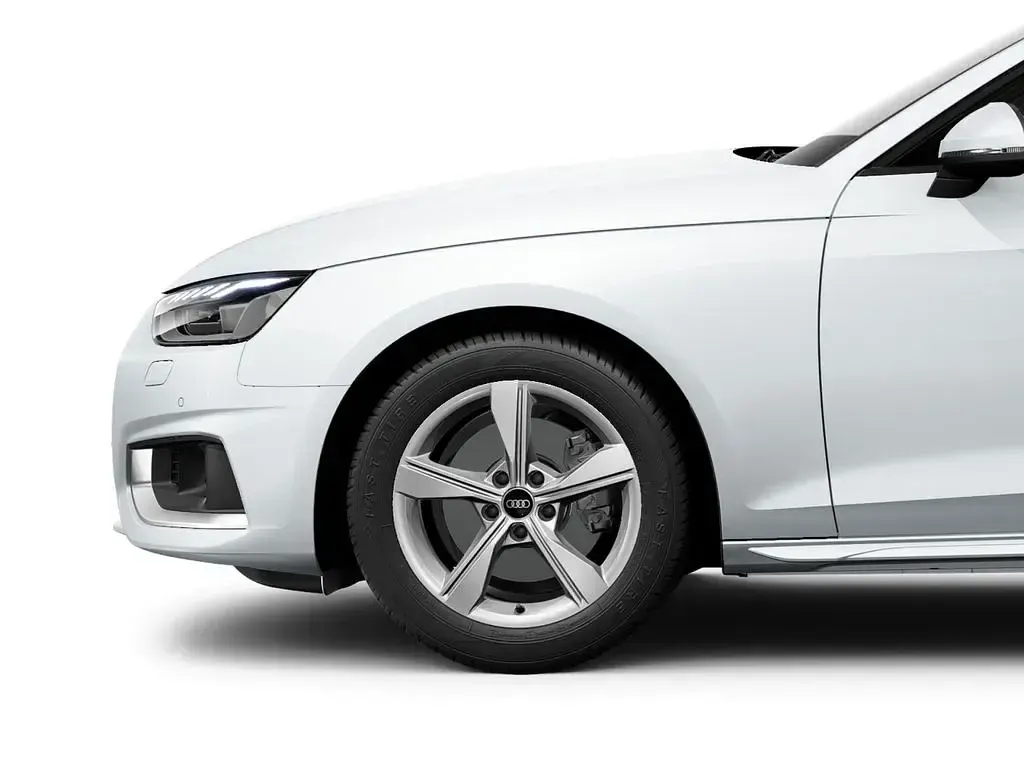 Gebraucht Audi A4 Advanced Plus 150 PS (110 kW) 2024 Gletscherweiß metallic Kombi