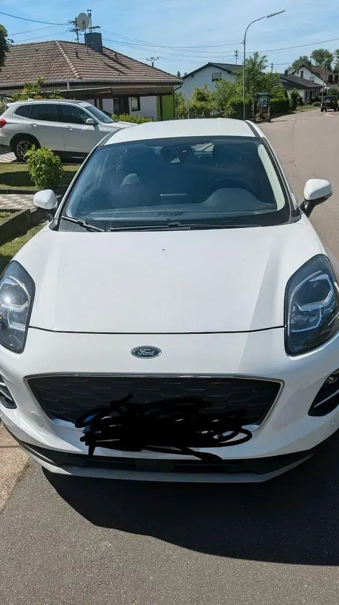 Gebraucht Ford Puma Titanium 125 PS (91 kW) 2020 Weiß SUV