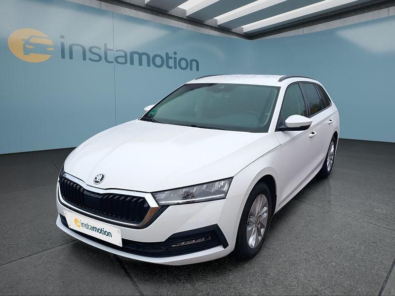Weiß Gebraucht 2021 Skoda Octavia Kombi | 23.999 € (Fairer Preis) - Bild 1/4