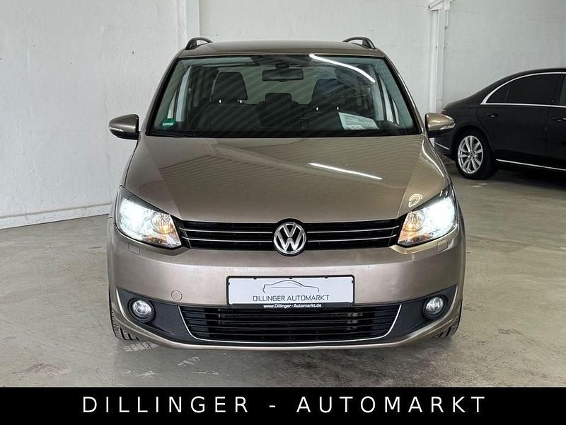 Gebraucht VW Touran Comfortline 105 PS (77 kW) 2011 Beige Van / Kleinbus