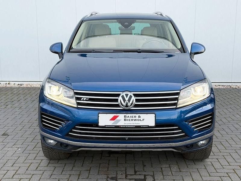 Gebraucht VW Touareg R-line 262 PS (192 kW) 2016 Blau SUV