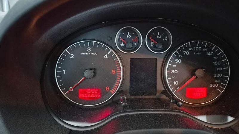 Gebraucht Audi A3 Ambition 140 PS (102 kW) 2007 Schwarz Kleinwagen