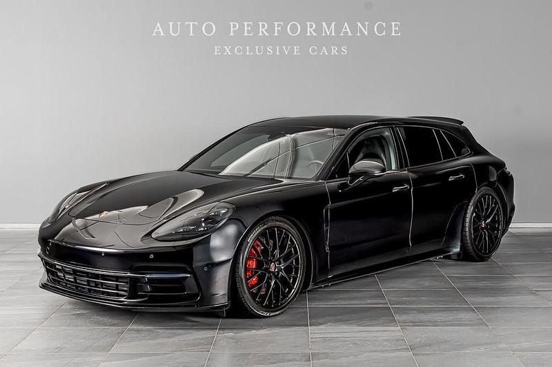 Schwarz Gebraucht 2018 Porsche Panamera Sport Turismo Limousine | 54.600 € (Fairer Preis) - Bild 1/4