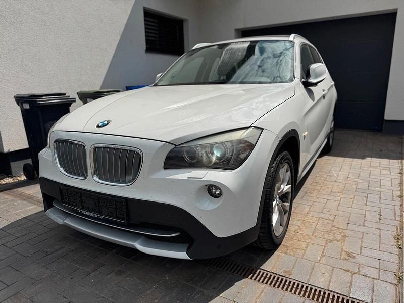Gebraucht BMW X1 204 PS (150 kW) 2011 Weiß SUV