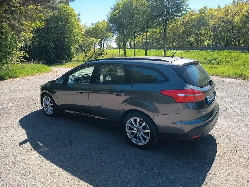 Usata Ford Focus 150 CV (110 kW) 2015 Nero Berlina