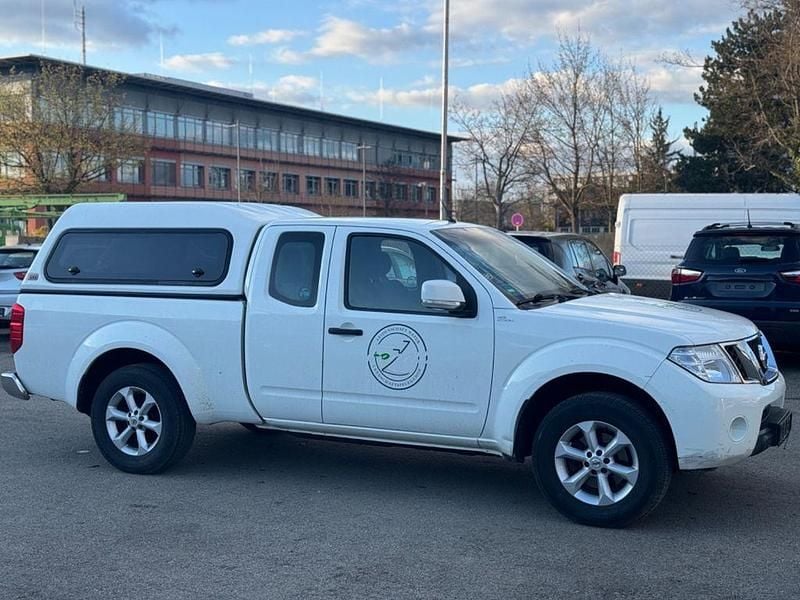 Gebraucht Nissan Navara SE 190 PS (139 kW) 2011 Weiß Pickup