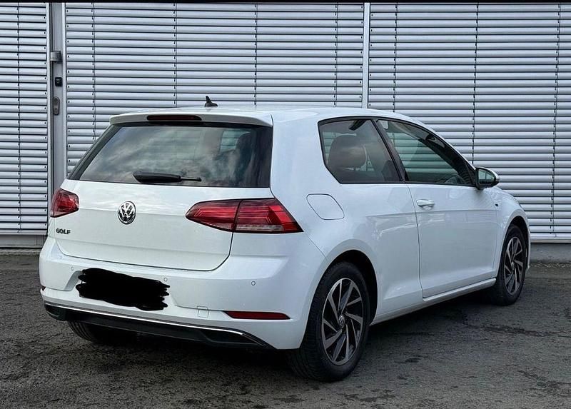 Gebraucht VW Golf VII Join 116 PS (85 kW) 2018 Weiß Kleinwagen