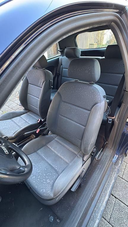 Gebraucht Audi A3 Ambition 102 PS (75 kW) 1999 Schwarz Kleinwagen