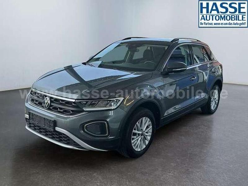 Gebraucht VW T-Roc Life 150 PS (110 kW) 2023 Andere farben SUV