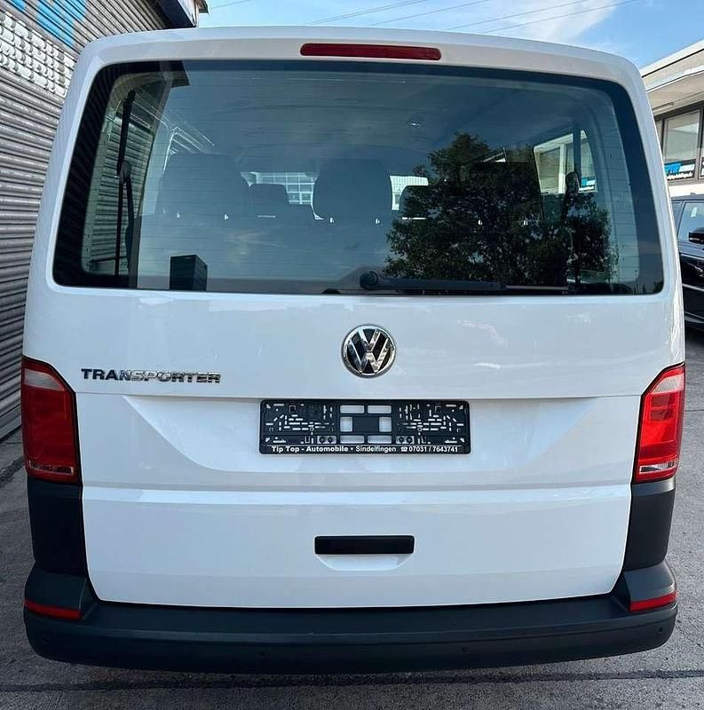 Gebraucht VW Transporter 150 PS (110 kW) 2018 Candyweiss Van