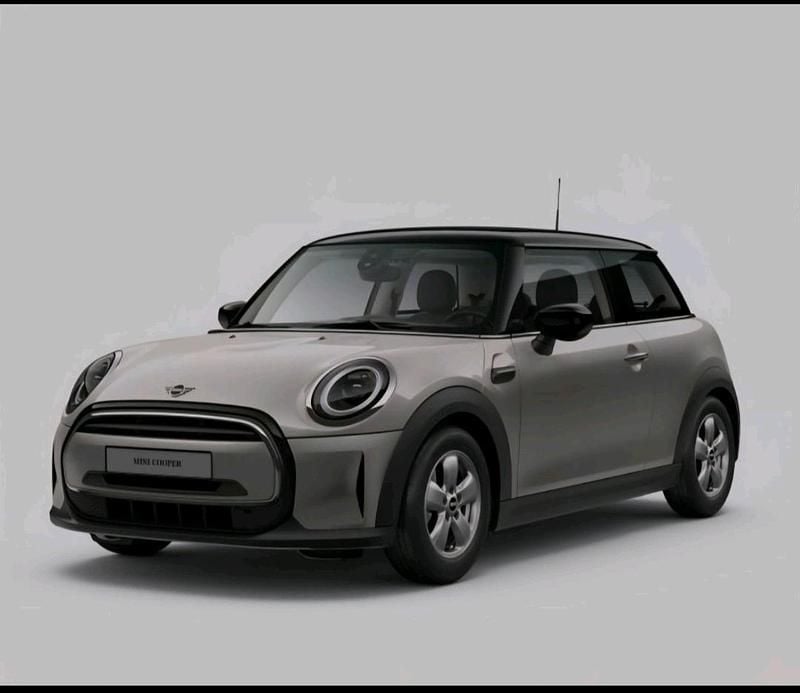 Gebraucht Mini Cooper Essential 136 PS (100 kW) 2023 Grau Kleinwagen