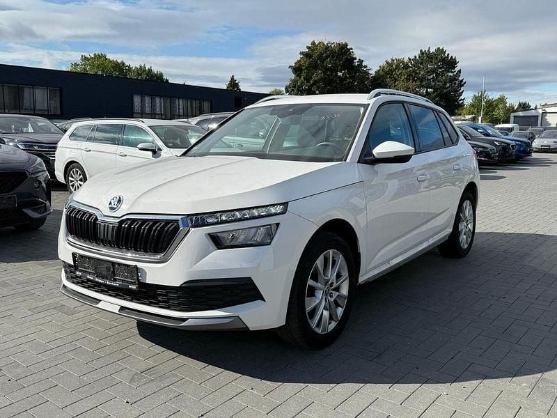 Weiß Gebraucht 2020 Skoda Kamiq Style SUV | 15.990 € (Guter Preis) - Bild 1/4