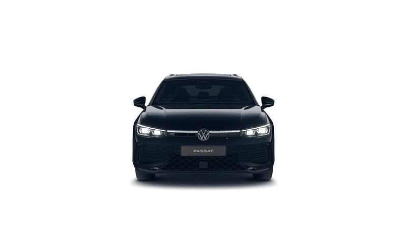 Gebraucht VW Passat R-line 193 PS (141 kW) 2026 Grenadillschwarz metallic Kombi