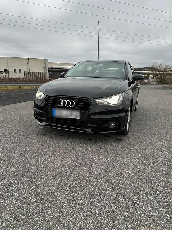 Gebraucht Audi A1 Sportback S-Line 122 PS (89 kW) 2014 Schwarz Kleinwagen