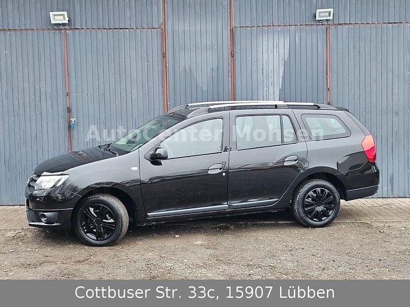 Schwarz Gebraucht 2015 Dacia Logan MCV Lauréate Kombi | 6.780 € (Etwas zu teuer) - Bild 1/4