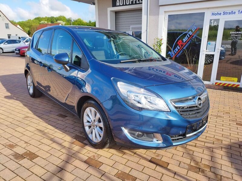Blau Gebraucht 2017 Opel Meriva Active Van / Kleinbus | 9.600 € (Fairer Preis) - Bild 1/4