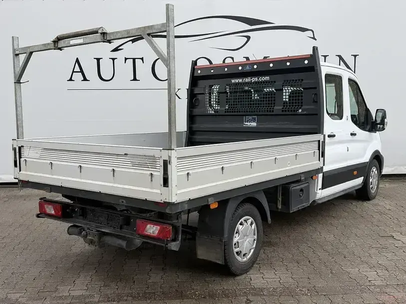 Gebraucht Ford Transit Trend 170 PS (125 kW) 2022 Weiß Van / Kleinbus