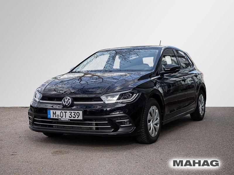 Gebraucht VW Polo Style 116 PS (85 kW) 2025 Schwarz Limousine