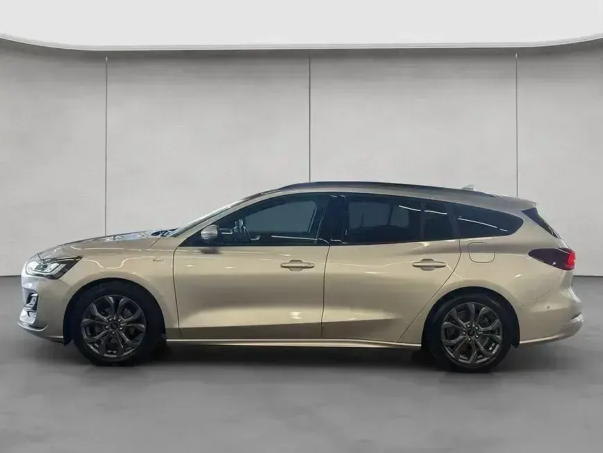 Gebraucht Ford Focus 116 PS (85 kW) 2024 Silber Kombi