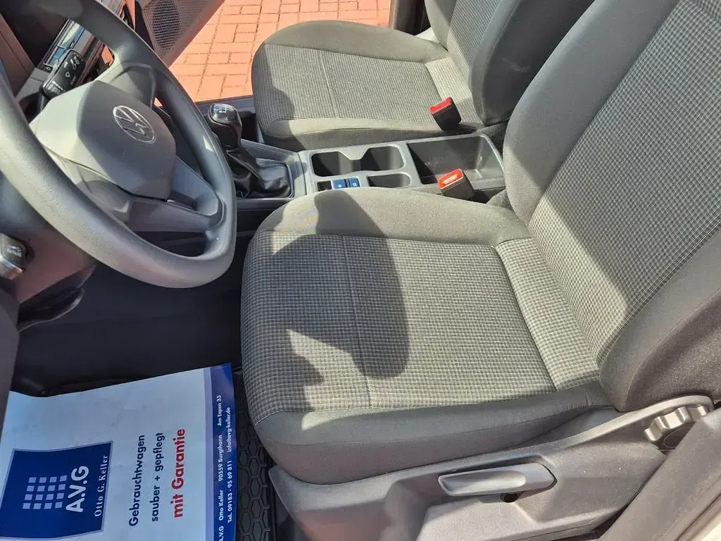 Gebraucht VW Caddy 102 PS (75 kW) 2023 Weiß Van / Kleinbus