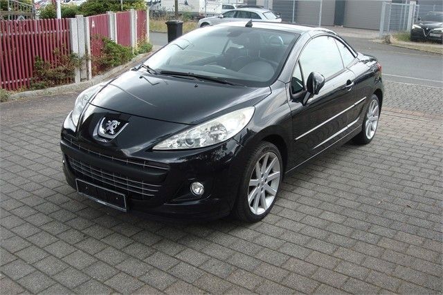Schwarz Gebraucht 2010 Peugeot 207 CC Roland Garros Cabrio | 2.900 € (Guter Preis) - Bild 1/4