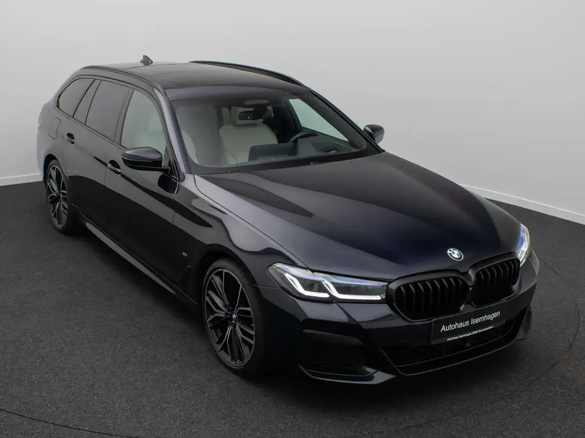 Gebraucht BMW 540 M Sport 340 PS (250 kW) 2023 M carbonschwarz416 Kombi
