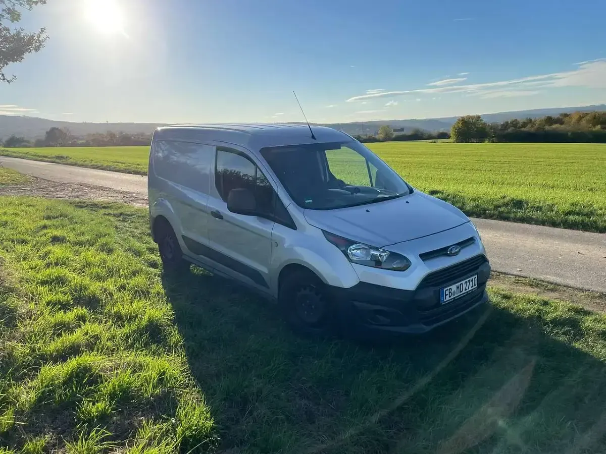 Gebraucht Ford Transit Basis 101 PS (74 kW) 2017 Silber Van