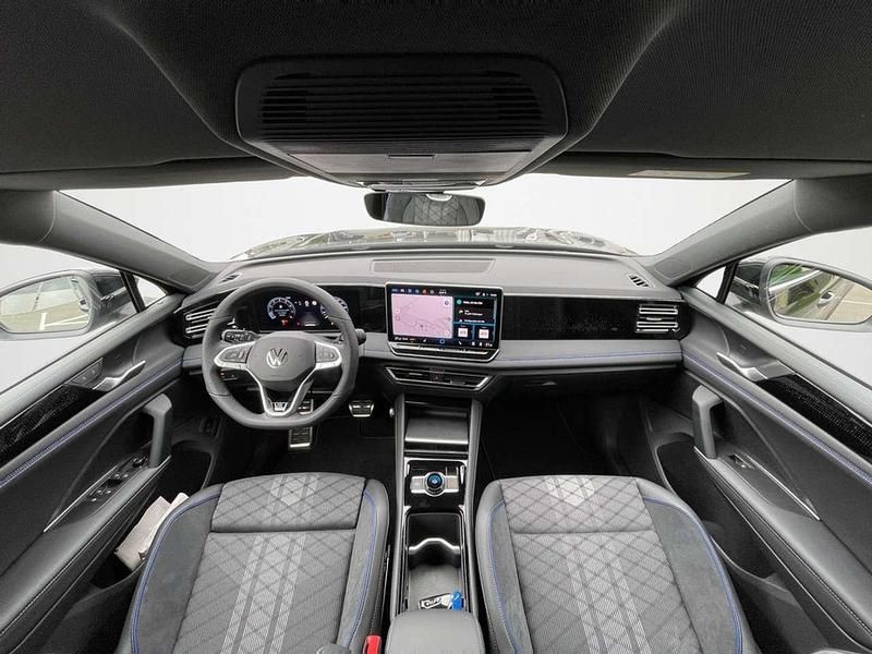 Gebraucht VW Tiguan Pro 204 PS (150 kW) 2025 Grenadillschwarz SUV