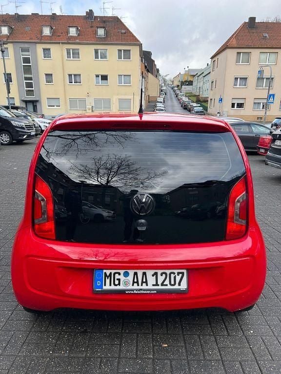 Usado VW up! move up! 60 HP (44 kW) 2013 Vermelho Citadino