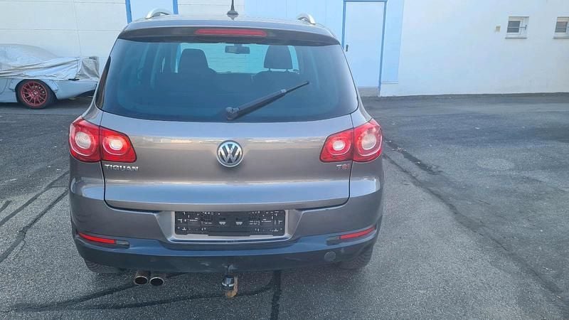 Gebraucht VW Tiguan Sport 150 PS (110 kW) 2008 Grau SUV