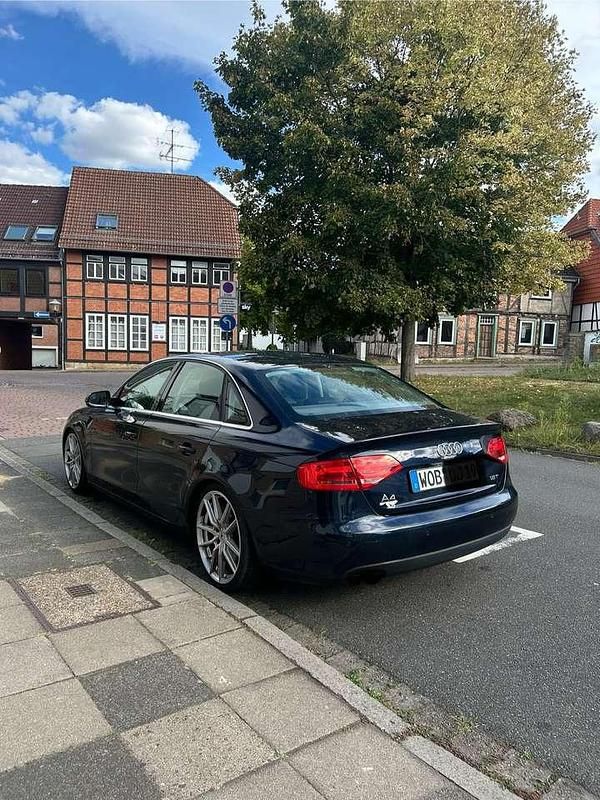 Gebraucht Audi A4 Ambition 160 PS (117 kW) 2009 Limousine