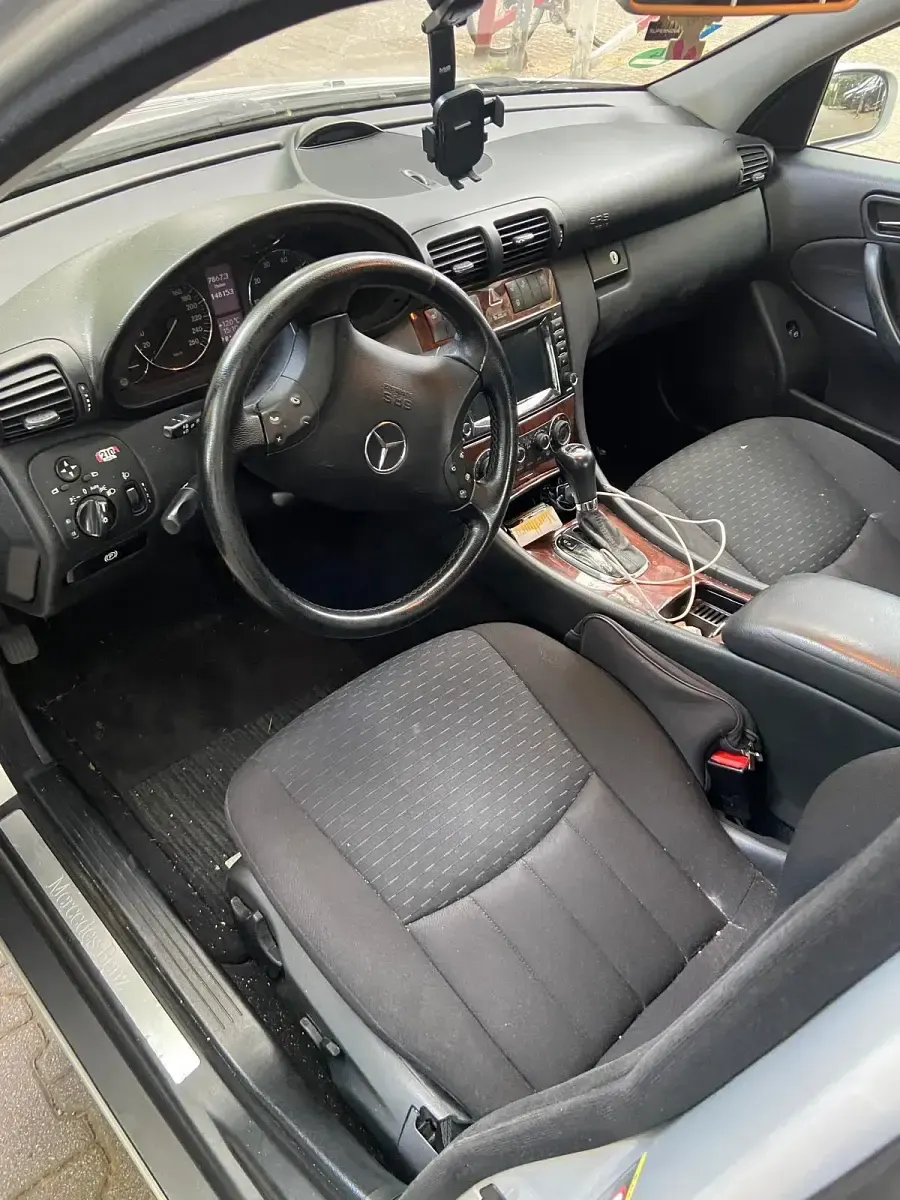 Gebraucht Mercedes C230 2007 Grau Limousine