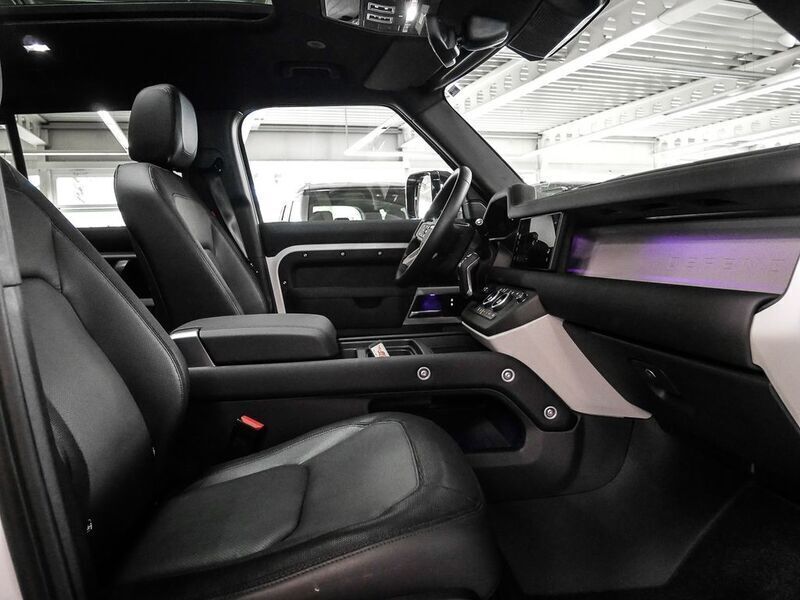 Gebraucht Land Rover Defender SE Dynamic 405 PS (297 kW) 2023 Fuji white SUV