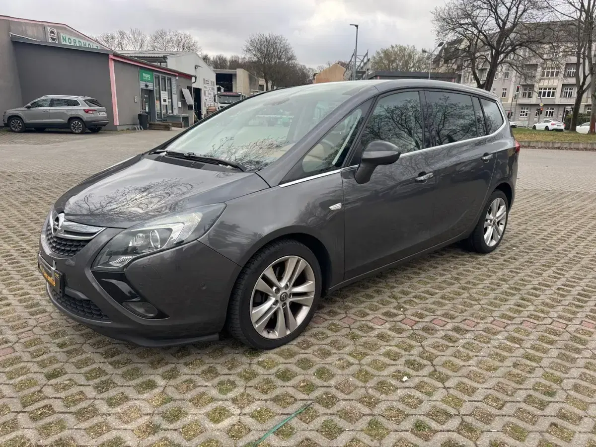 Gebraucht Opel Zafira Tourer 165 PS (121 kW) 2012 Grau Van / Kleinbus