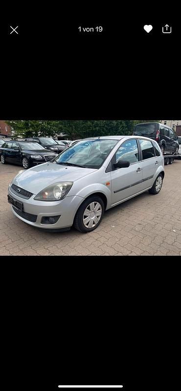 Silber Gebraucht 2006 Ford Fiesta Kleinwagen | 1.499 € (Guter Preis) - Bild 1/4