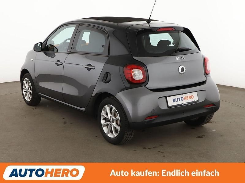 Gebraucht Smart ForFour Passion 90 PS (66 kW) 2015 Schwarz Kleinwagen