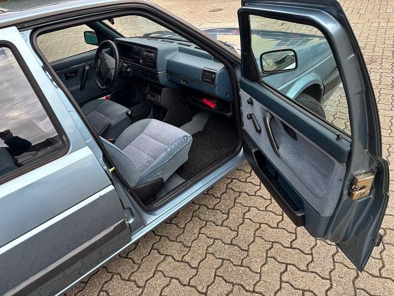 Gebraucht VW Golf II 90 PS (66 kW) 1990 Grün Kleinwagen