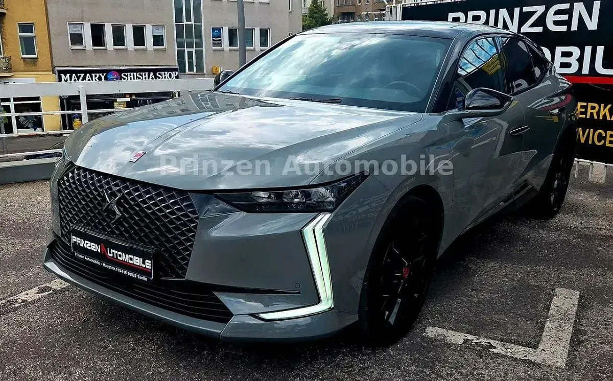 Gebraucht DS Automobiles DS4 Performance Line Plus 131 PS (96 kW) 2022 Grau SUV