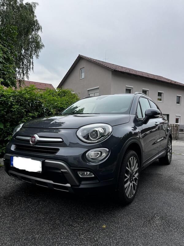 Andere außenfarben Gebraucht 2015 Fiat 500X SUV | 9.000 € - Bild 1/4