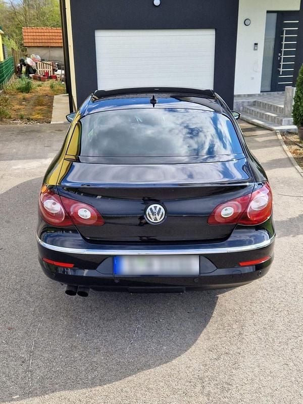 Gebraucht VW Passat R-line 160 PS (117 kW) 2011 Schwarz Coupé