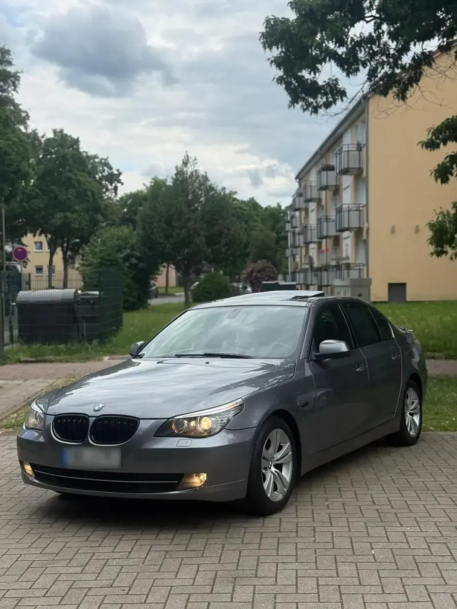 Gebraucht BMW 520 177 PS (130 kW) 2009 Limousine