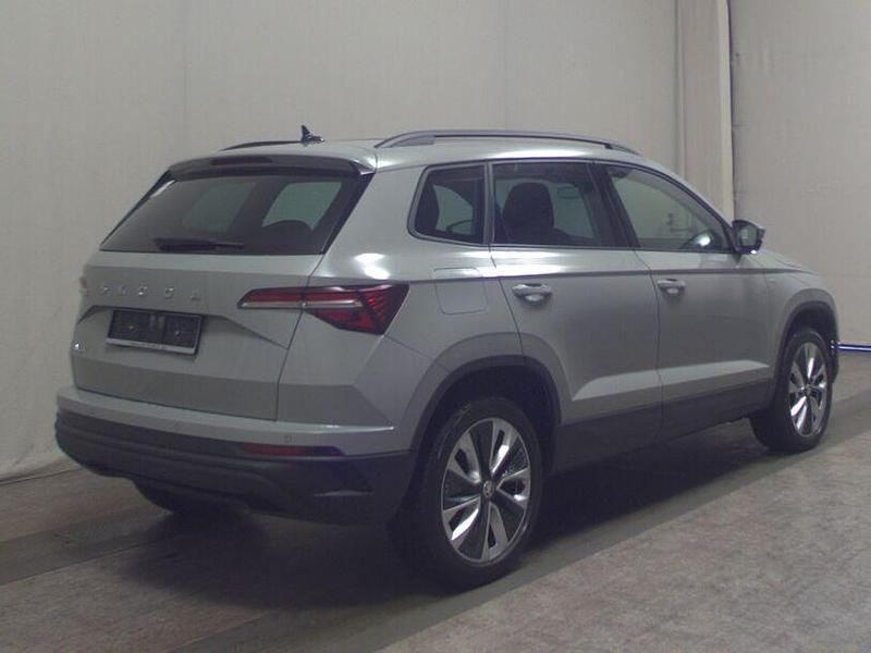 Gebraucht Skoda Karoq Tour 150 PS (110 kW) 2022 Grau SUV