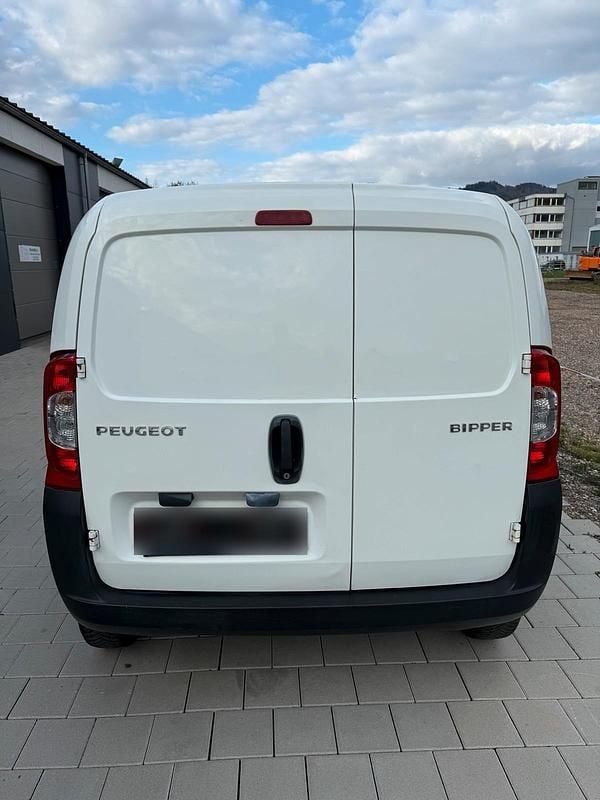 Gebraucht Peugeot Bipper 75 PS (55 kW) 2010 Weiß Van / Kleinbus