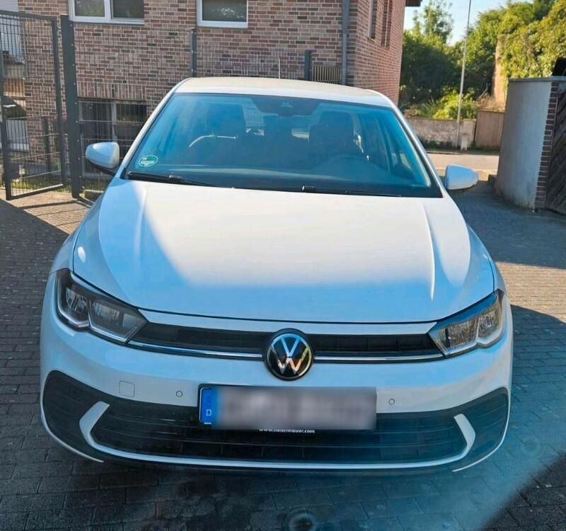 Weiß Gebraucht 2022 VW Polo Life Kleinwagen | 14.999 € (Guter Preis) - Bild 1/4